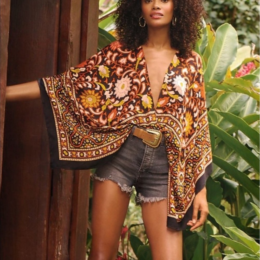 Free People Magic Dance Border Print Kimono | Size: OS | Color: Black Motif